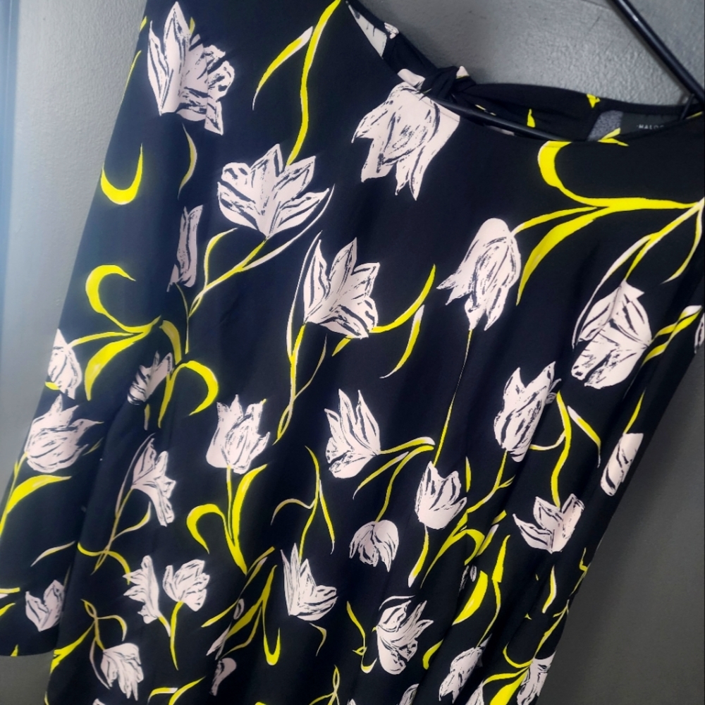 Halogen shift dress with tie back size medium NWT